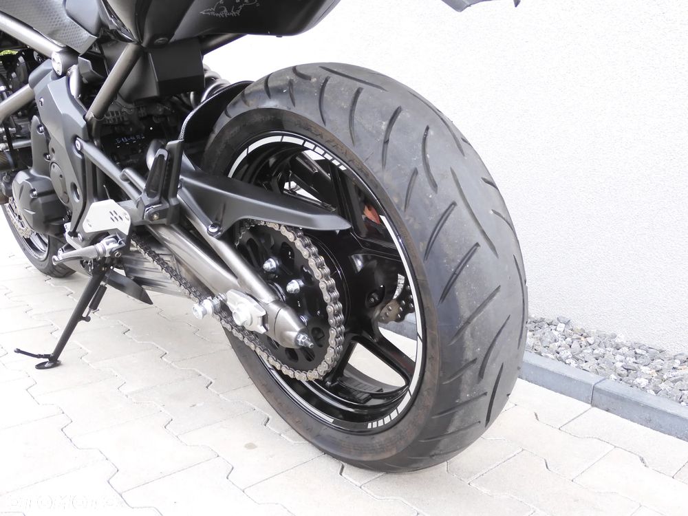 Kawasaki ER - 34