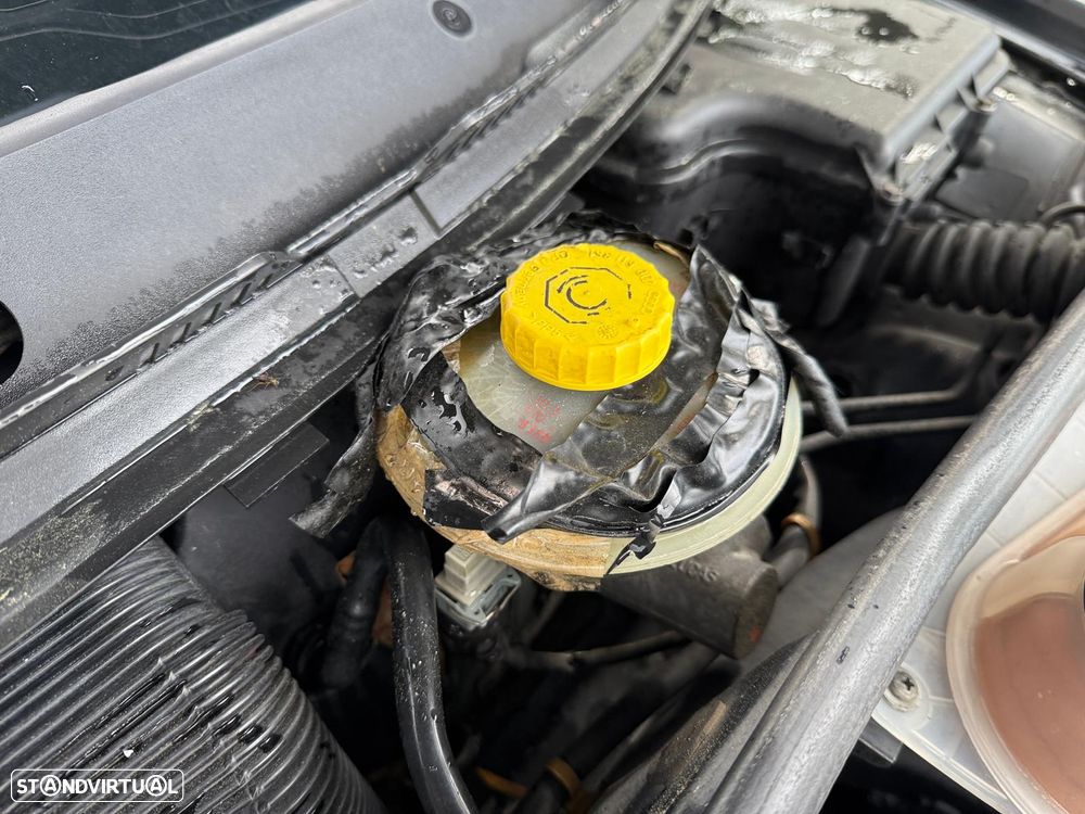 Audi A4 Avant 1.9 TDI Attraction - 23