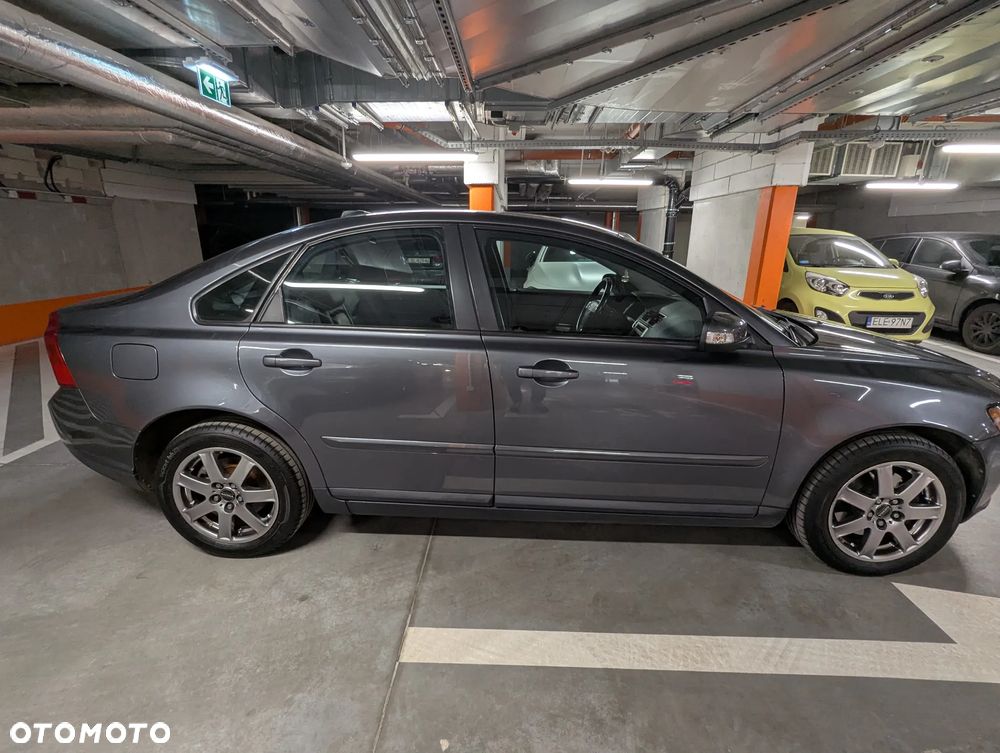 Volvo S40 2.0D - 4