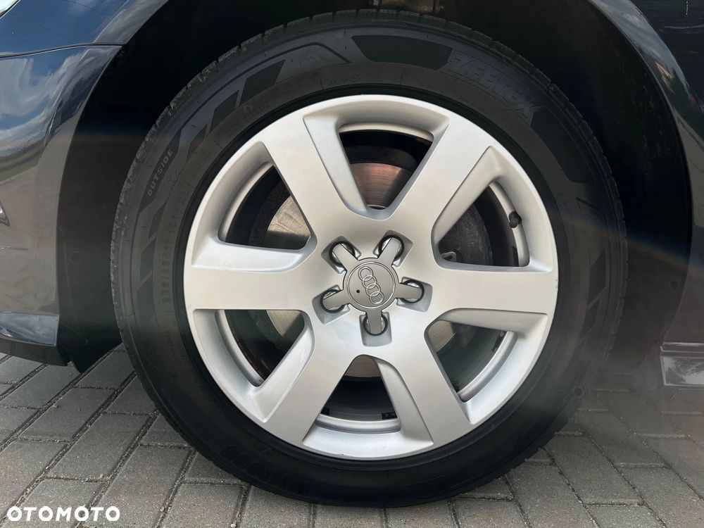 Audi A6 Avant 2.0 TDI Ultra S tronic - 36
