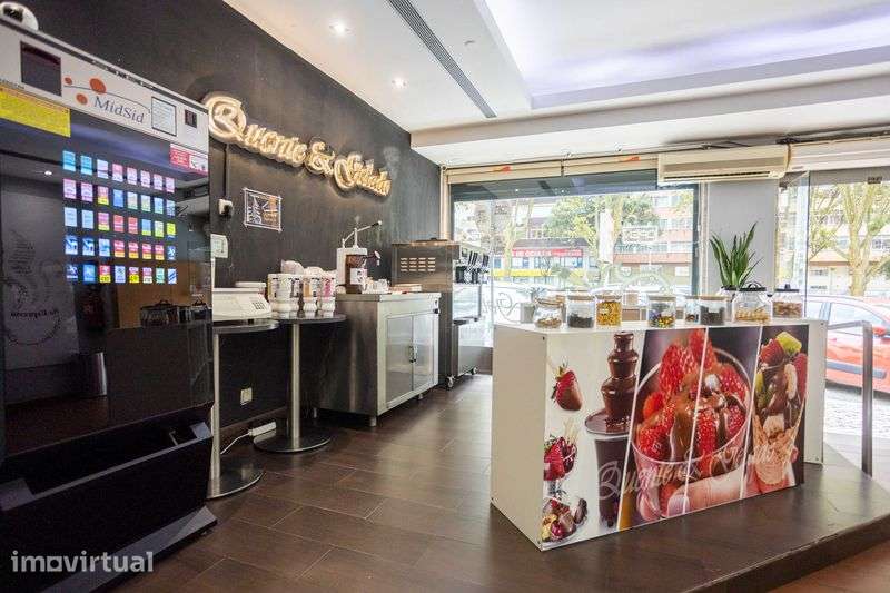 TRESPASSA-SE Negócio de Pastelaria no Centro do Cacém - Grande imagem: 2/12