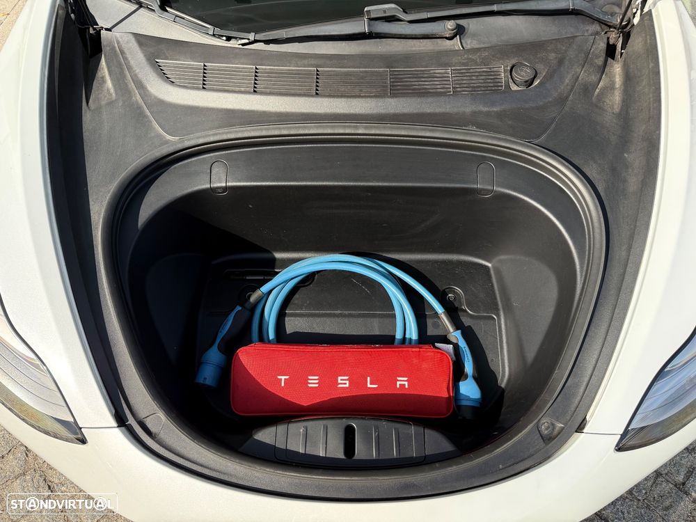 Tesla Model 3 Standard RWD Plus - 24