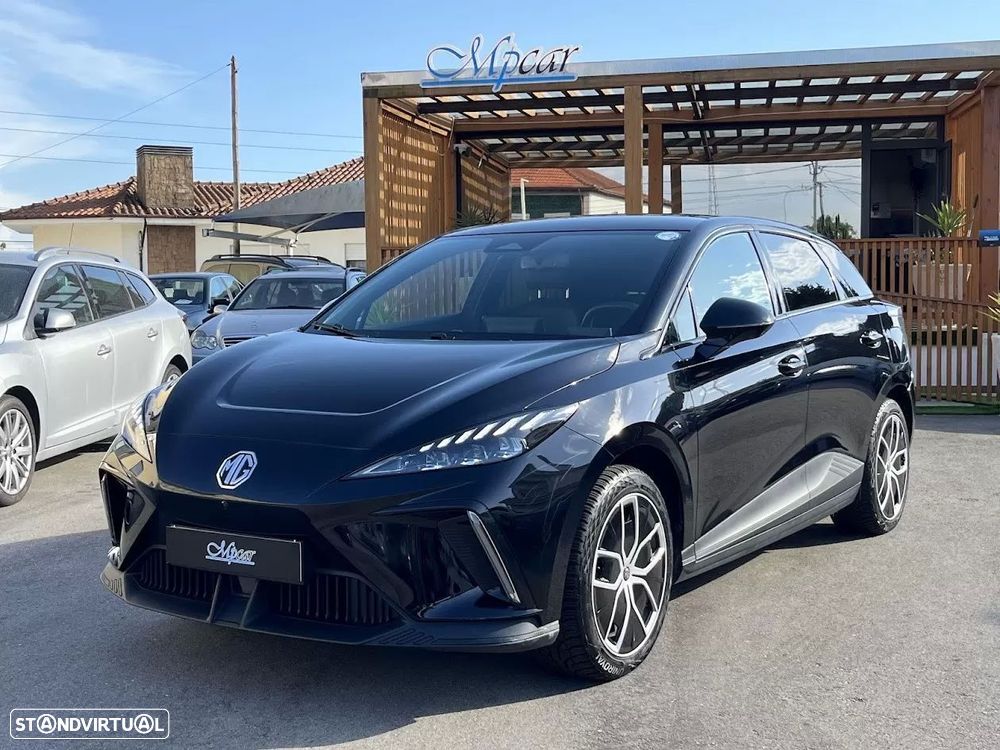 MG MG4 64 kWh Luxury - 9