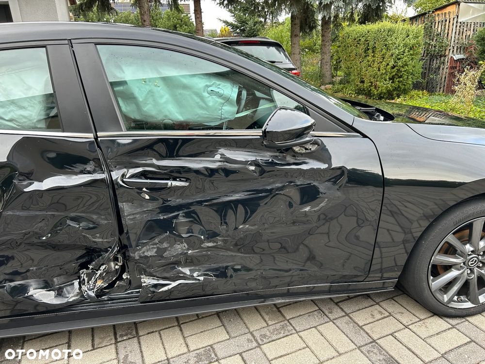 Mazda 3 2.0 mHEV Exclusive Line - 6