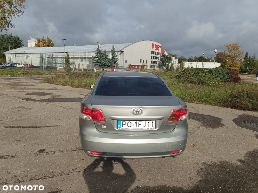 Toyota Avensis 2.0 Prestige MS - 4