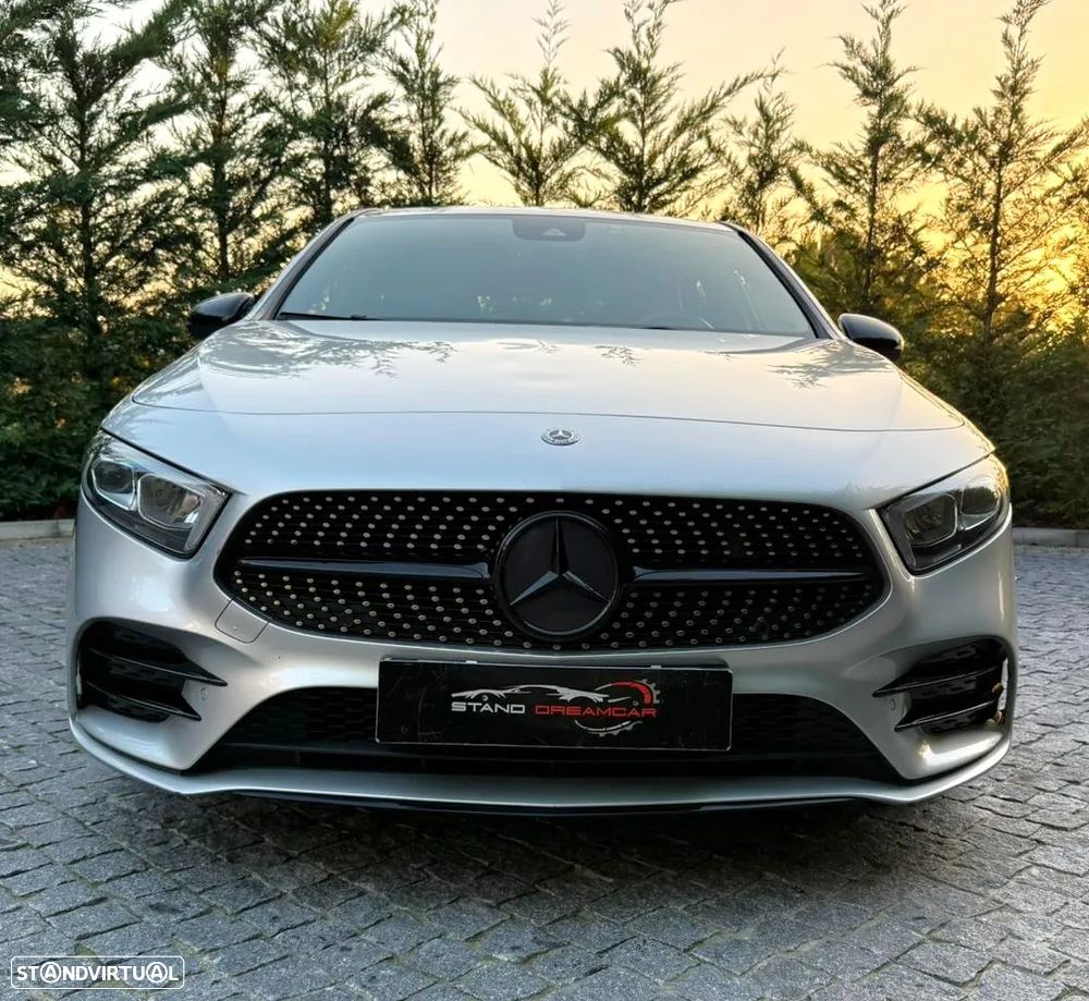 Mercedes-Benz A 180 d 7G-DCT AMG Line - 2