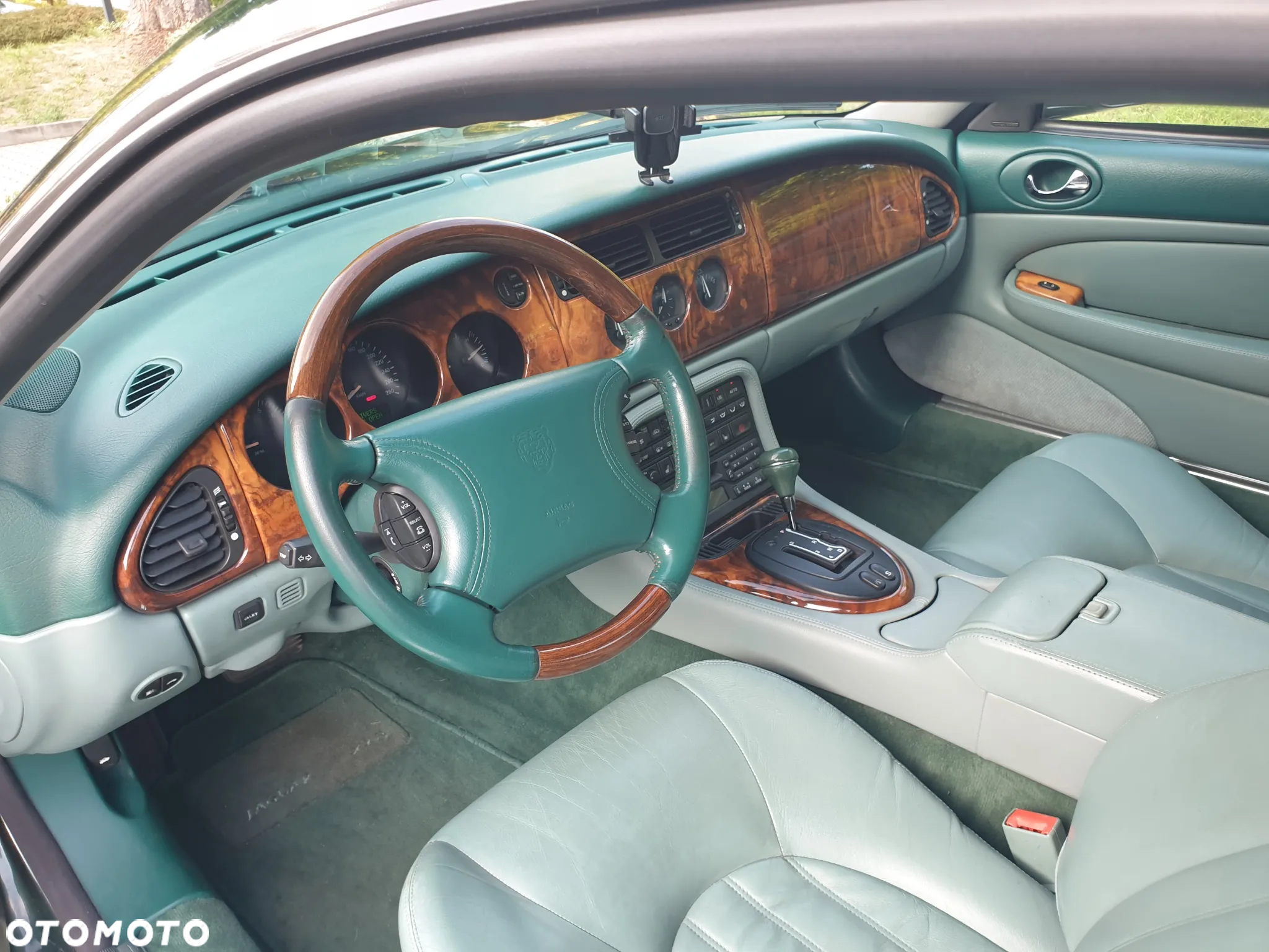 Jaguar XK8 4.0 - 19