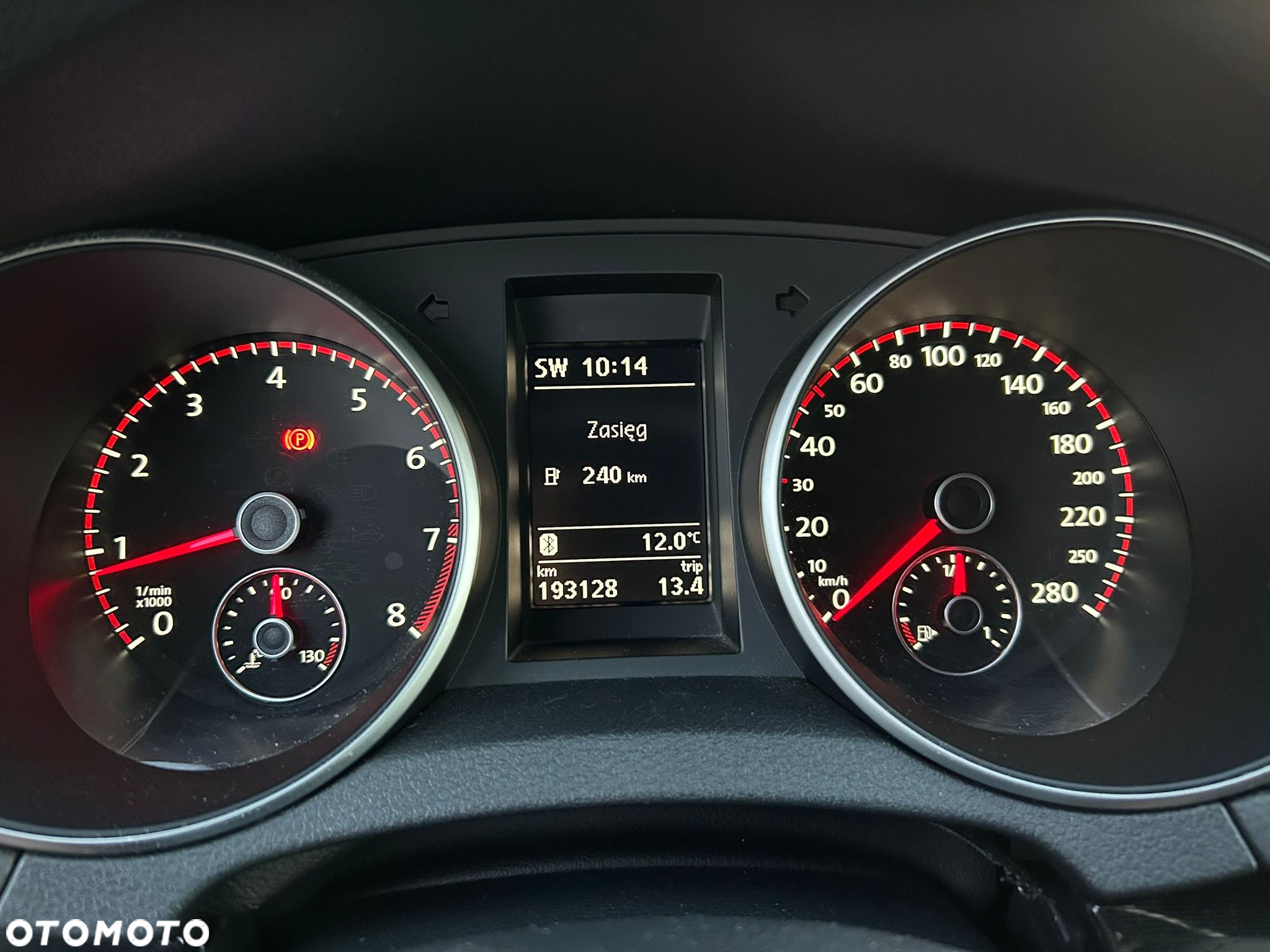 Volkswagen Golf VI 2.0 TSI GTI - 14