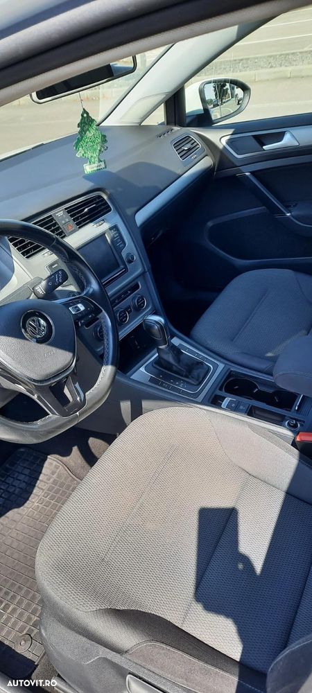 Volkswagen Golf 2.0 TDI DSG BMT Comfortline - 9