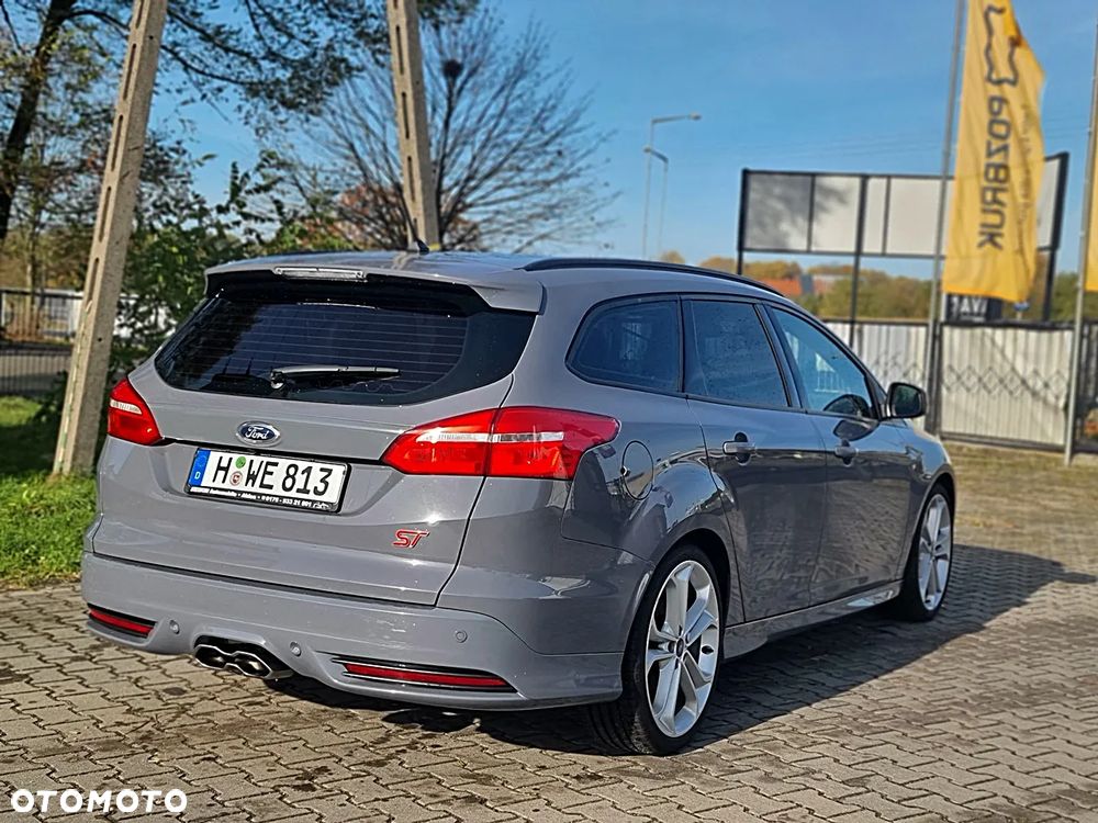 Ford Focus 2.0 TDCi ST-2 - 11