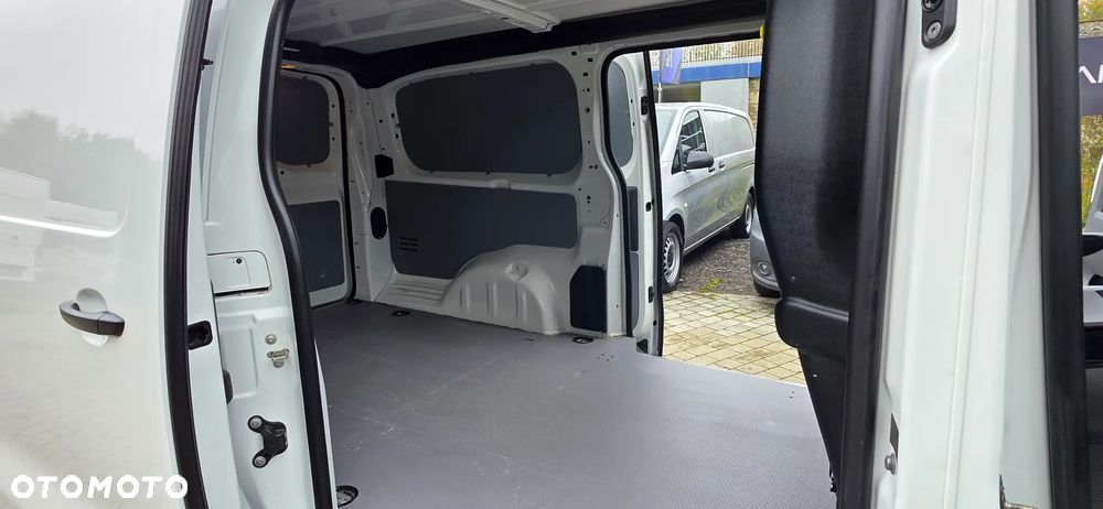 Toyota Proace 2.0D  122KM Automat L3H1 - 30