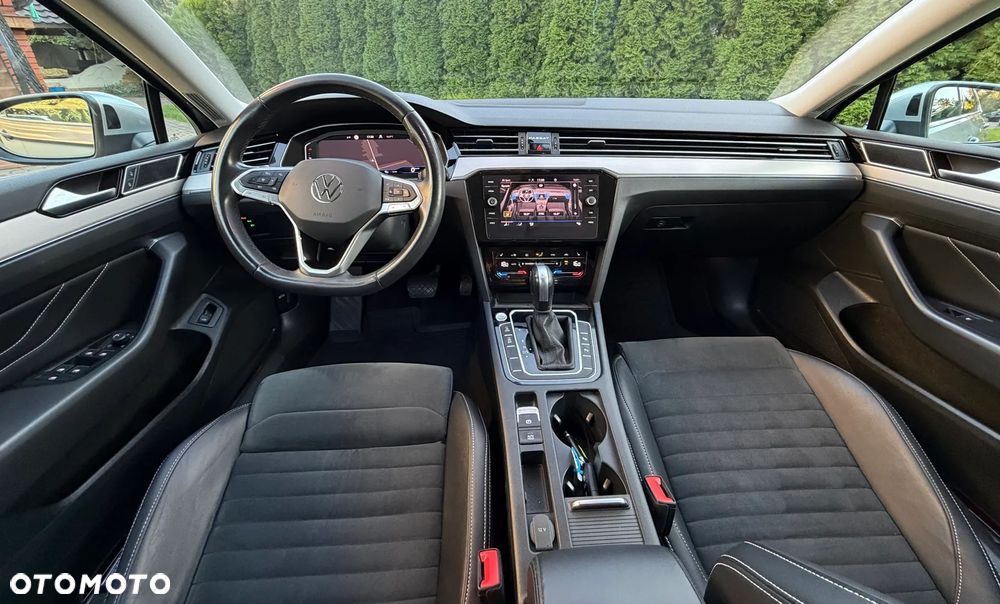 Volkswagen Passat 2.0 TDI EVO Elegance DSG - 14