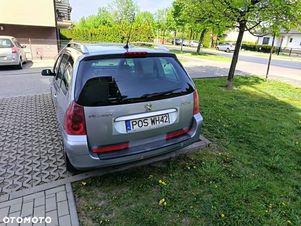 Peugeot 307 HDi SW 135 Premium - 16