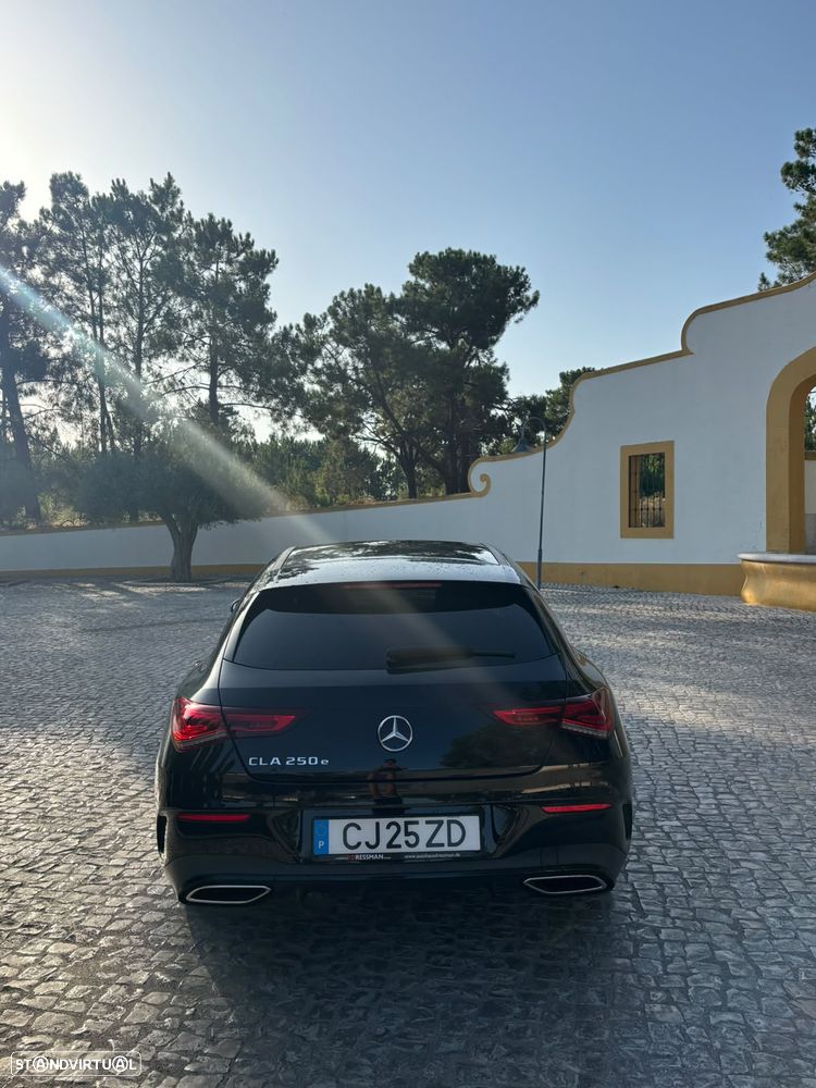 Mercedes-Benz CLA 250 e Shooting Brake AMG Line - 5