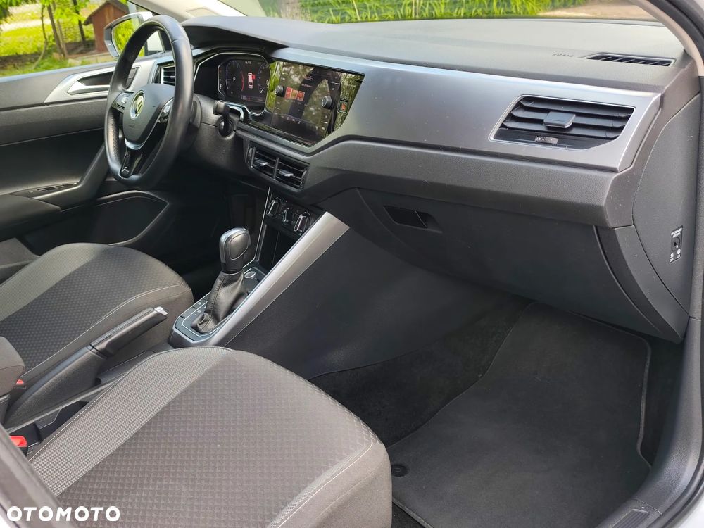 Volkswagen Polo 1.0 TSI DSG OPF Highline - 24