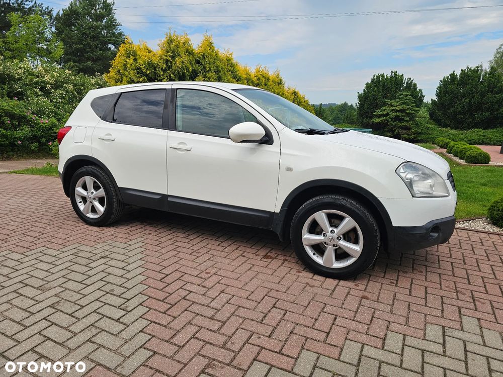 Nissan Qashqai 2.0 4x4 Tekna - 5