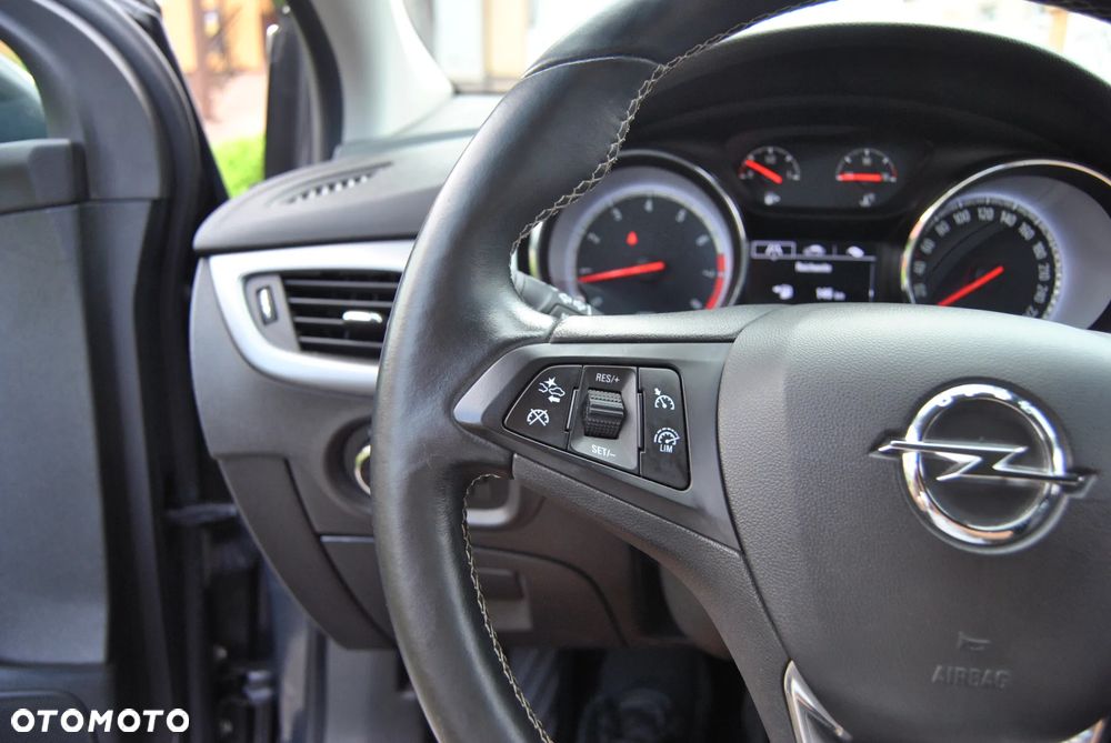 Opel Astra - 25