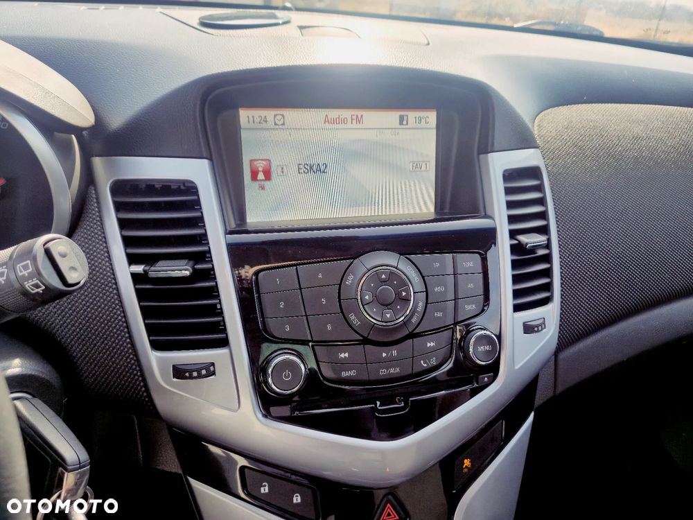 Chevrolet Cruze 1.4T LTZ - 25