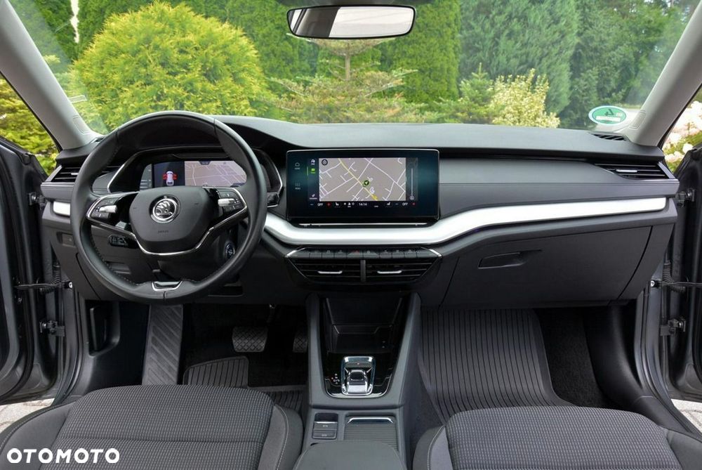 Skoda Octavia 2.0 TDI Selection DSG - 23