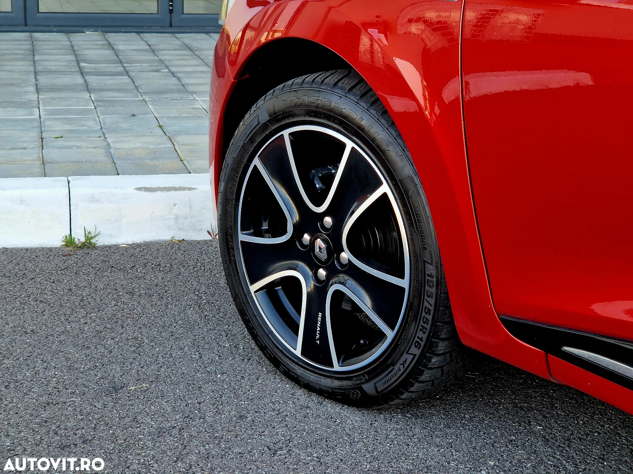 Renault Clio TCe 90 BUSINESS EDITION - 20