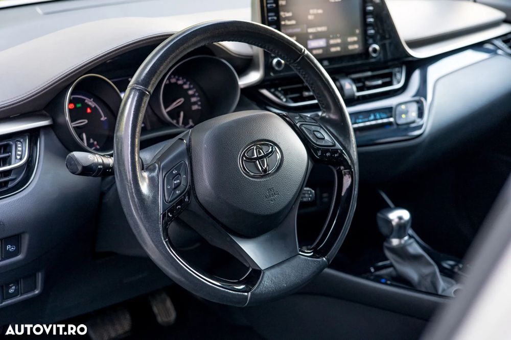 Toyota C-HR 2.0 HSD 184 CP 4x2 CVT Classy - 15