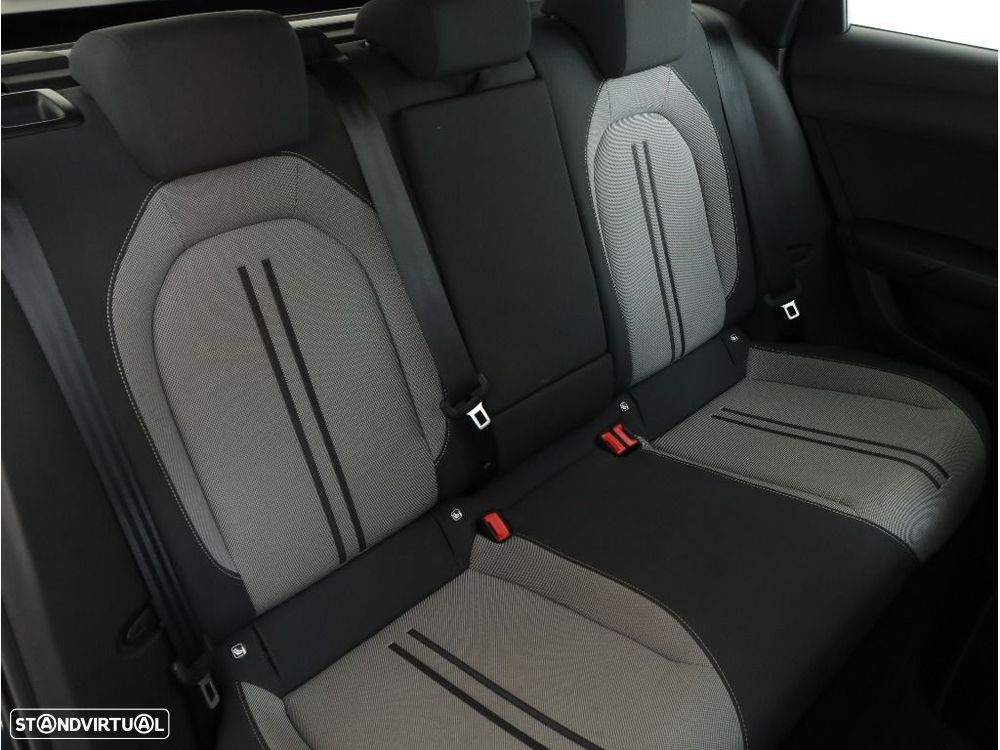 SEAT Leon ST 2.0 TDI Style - 22