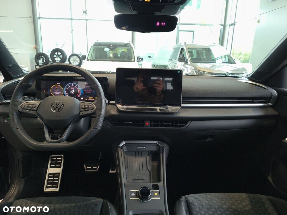 Volkswagen T-Roc - 31