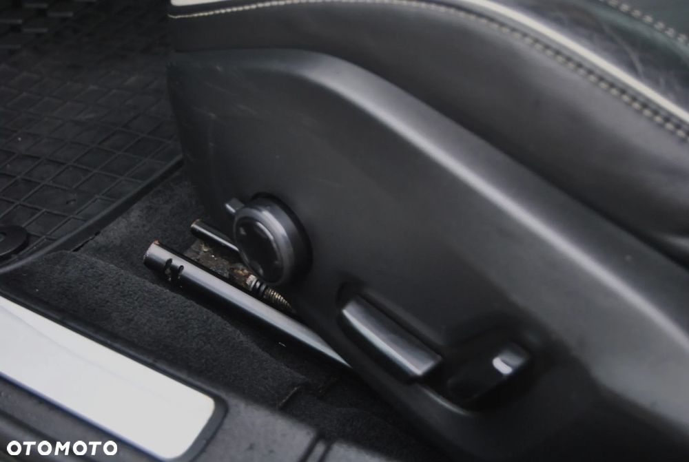 Volvo S60 T6 AWD Geartronic RDesign - 14