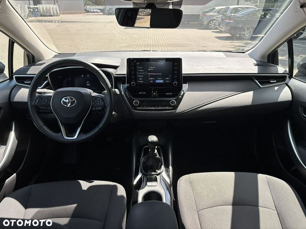 Toyota Corolla 1.6 Comfort - 21