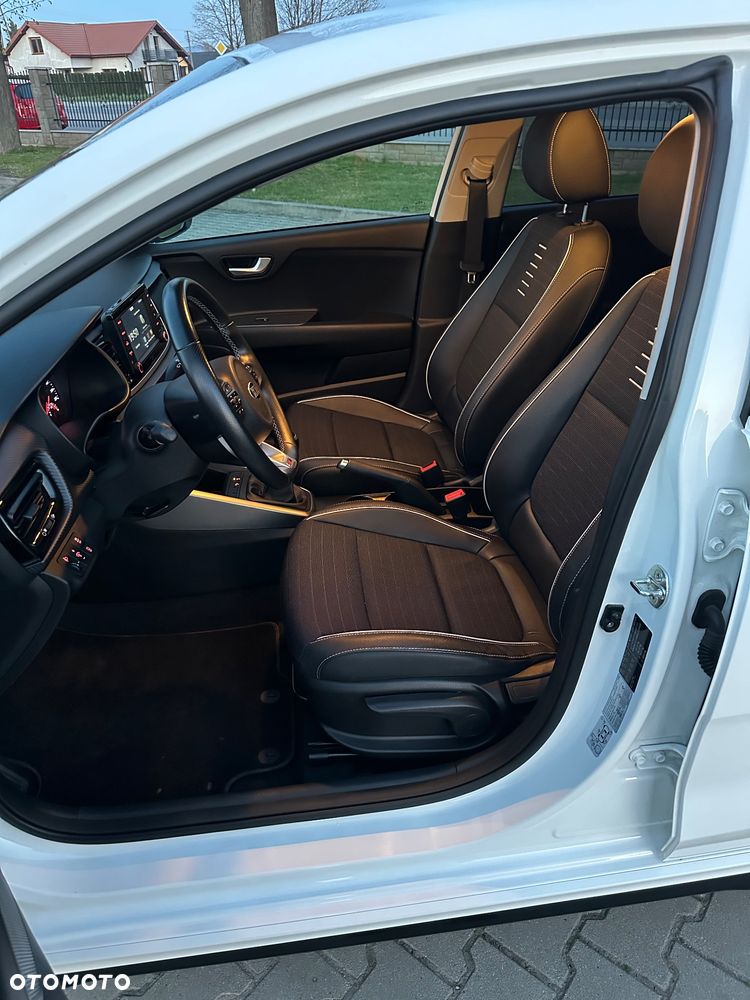 Kia Rio 1.0 T-GDI 100 GT Line - 26