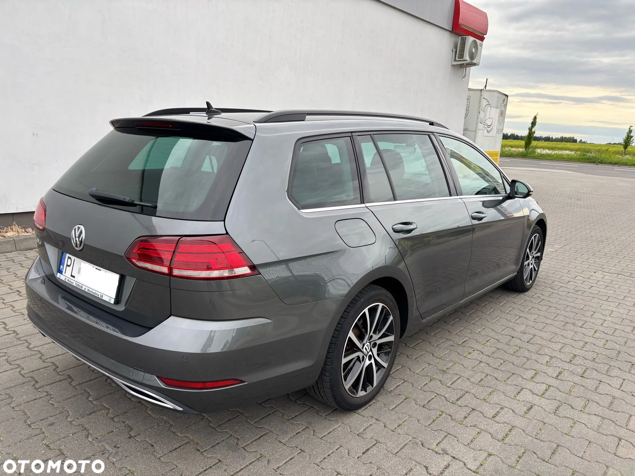 Volkswagen Golf VII 2.0 TDI BMT Highline - 3