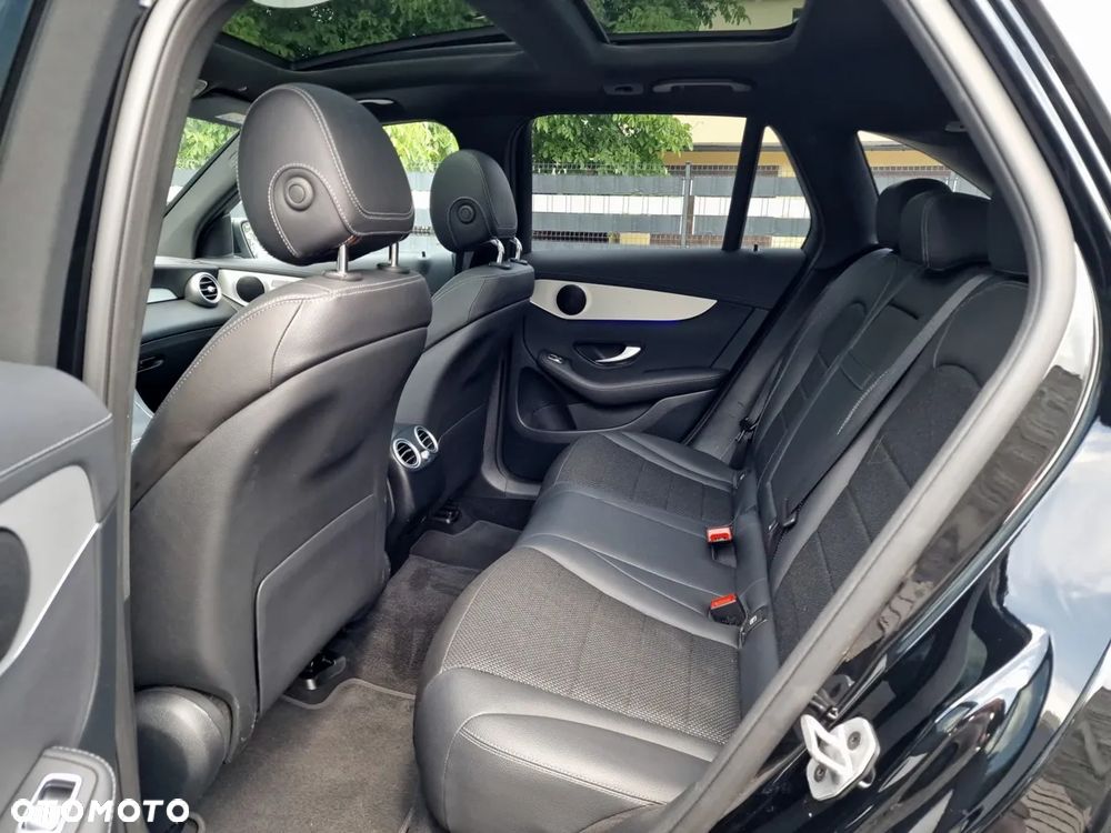 Mercedes-Benz GLC - 20