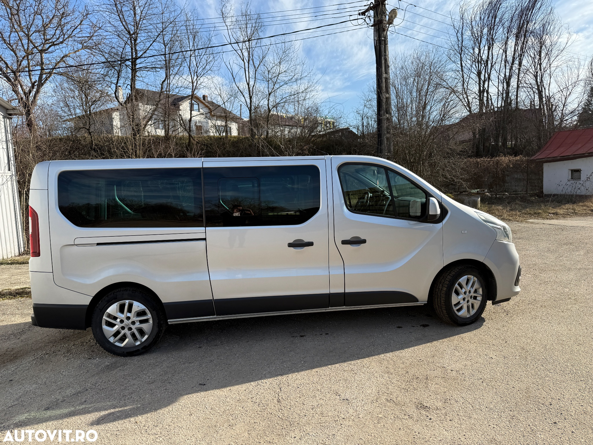 Renault Trafic Combi L2H1 1.6 dCi TT 120 7+1 Expression - 7