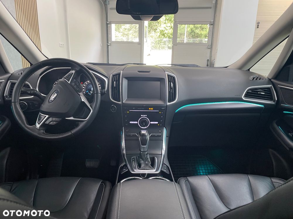 Ford S-Max 2.0 TDCi Bi-Turbo Titanium PowerShift - 15