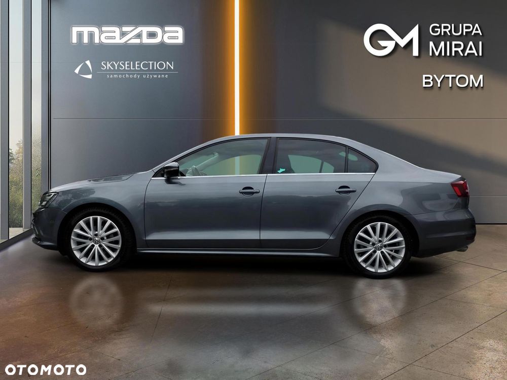 Volkswagen Jetta 1.4 TSI BMT Highline DSG - 3