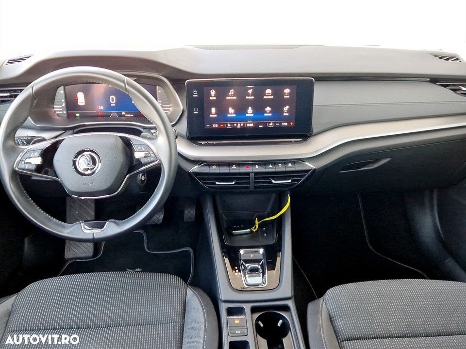 Skoda Octavia 2.0 TDI DSG Ambition - 14