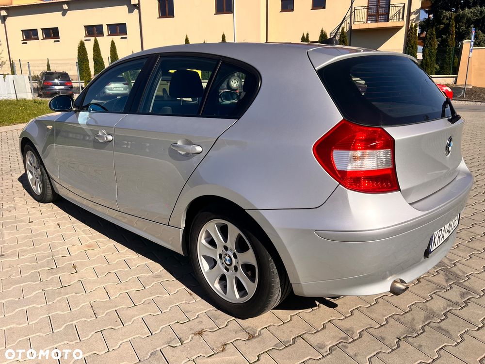 BMW Seria 1 118d - 16