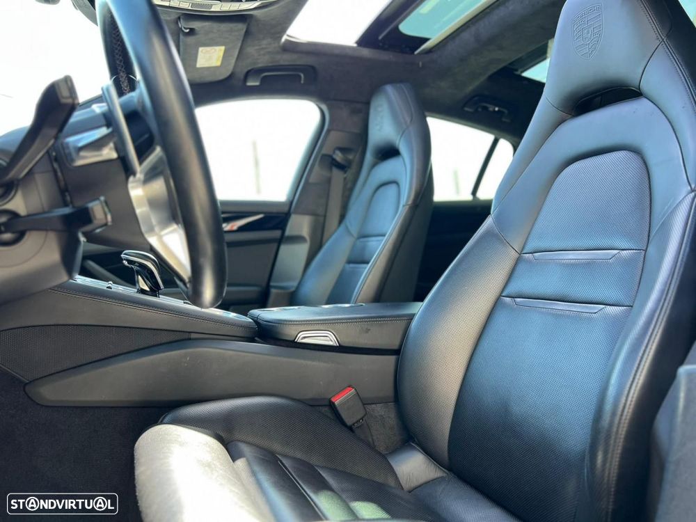 Porsche Panamera 4 S - 6