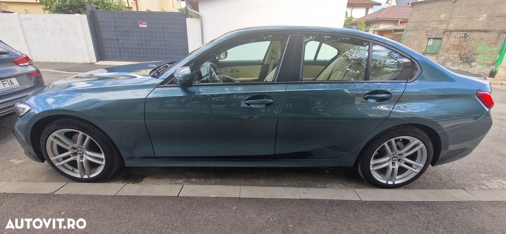 BMW Seria 3 320i xDrive AT - 7