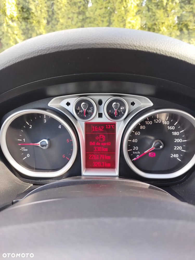 Ford Kuga 2.0 TDCi 4WD Titanium - 12
