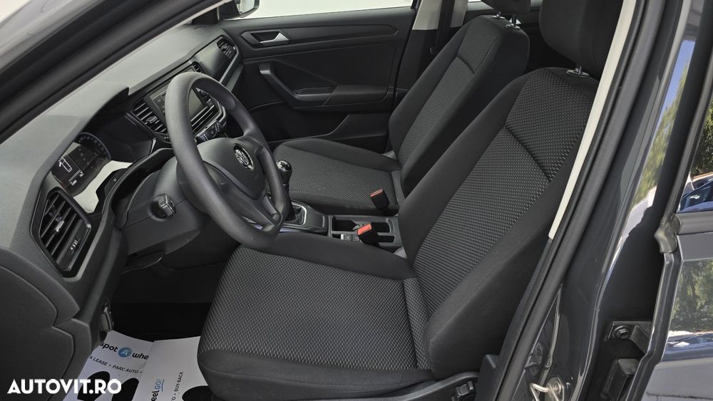 Volkswagen T-ROC 1.6 TDI Base - 12