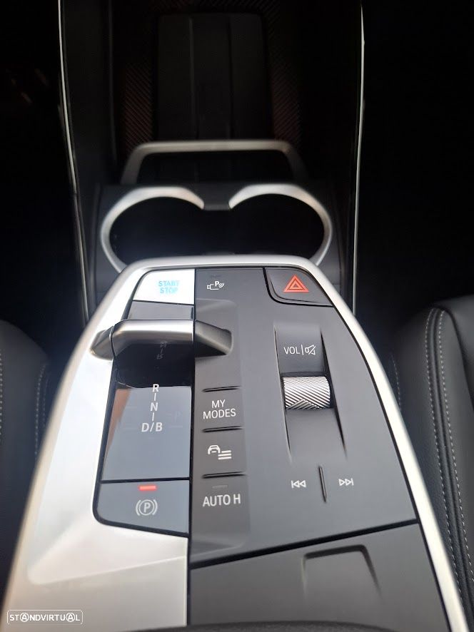 BMW iX1 xDrive30 xLine - 11