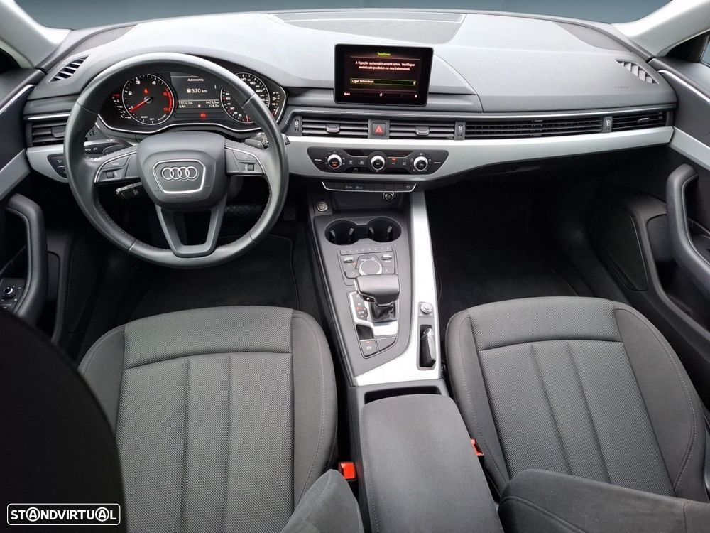 Audi A4 Avant 2.0 TDi Advance S tronic - 2