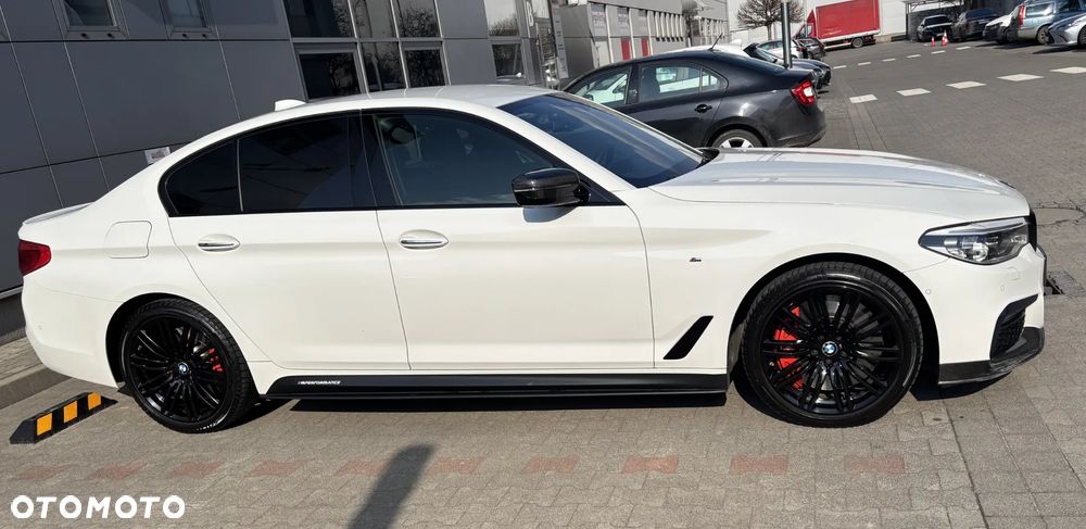 BMW Seria 5 540i xDrive - 6