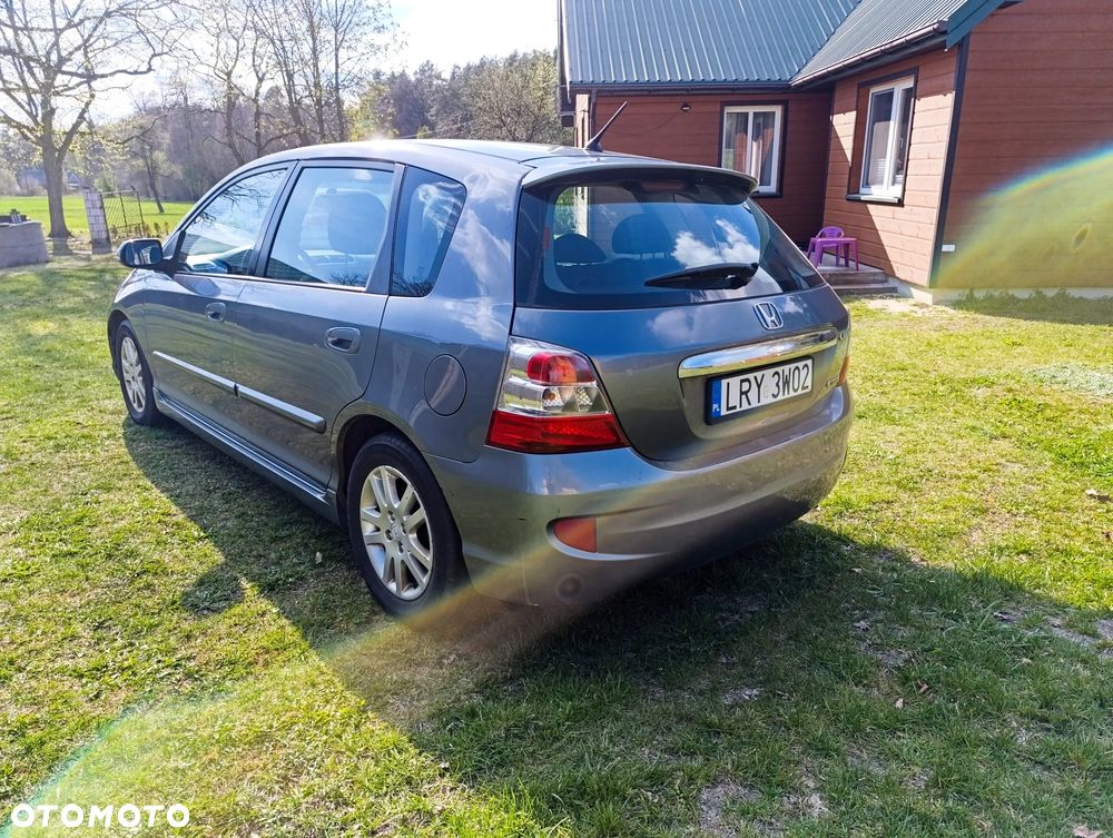 Honda Civic - 4