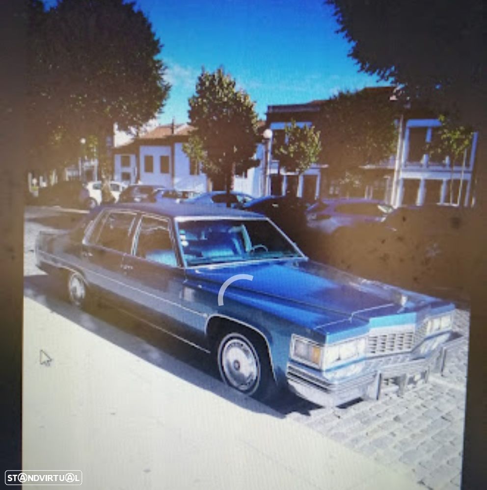 Cadillac DeVille - 1