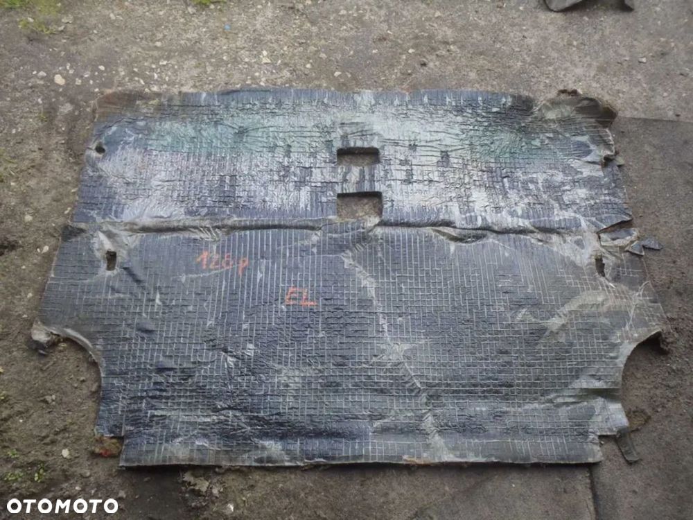 wygłuszenie mata wykładzina wyciszenie filc karoserji fiat 126p maluch - 1