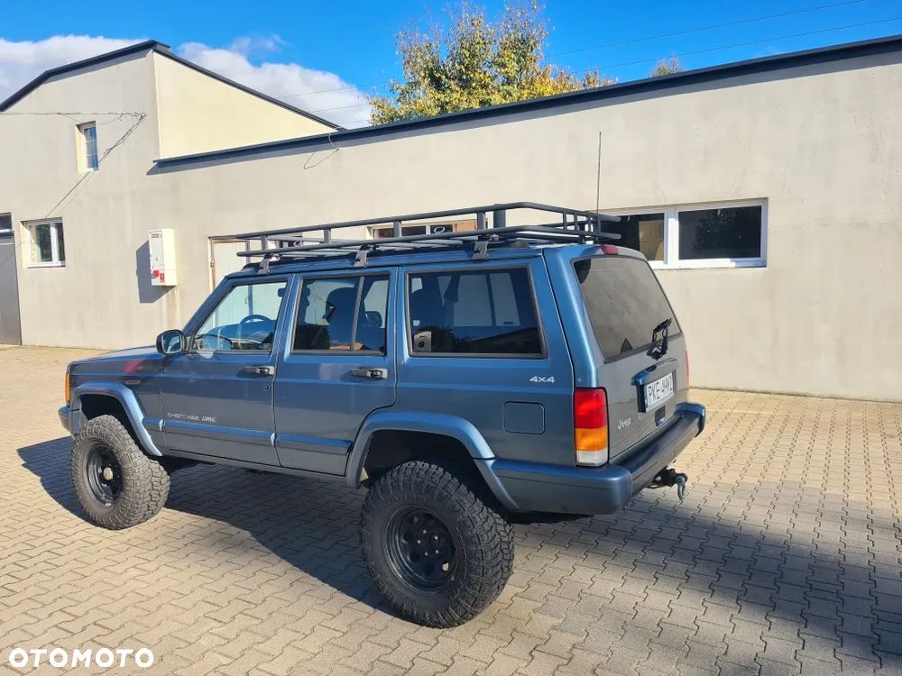 Jeep Cherokee 4.0 - 2