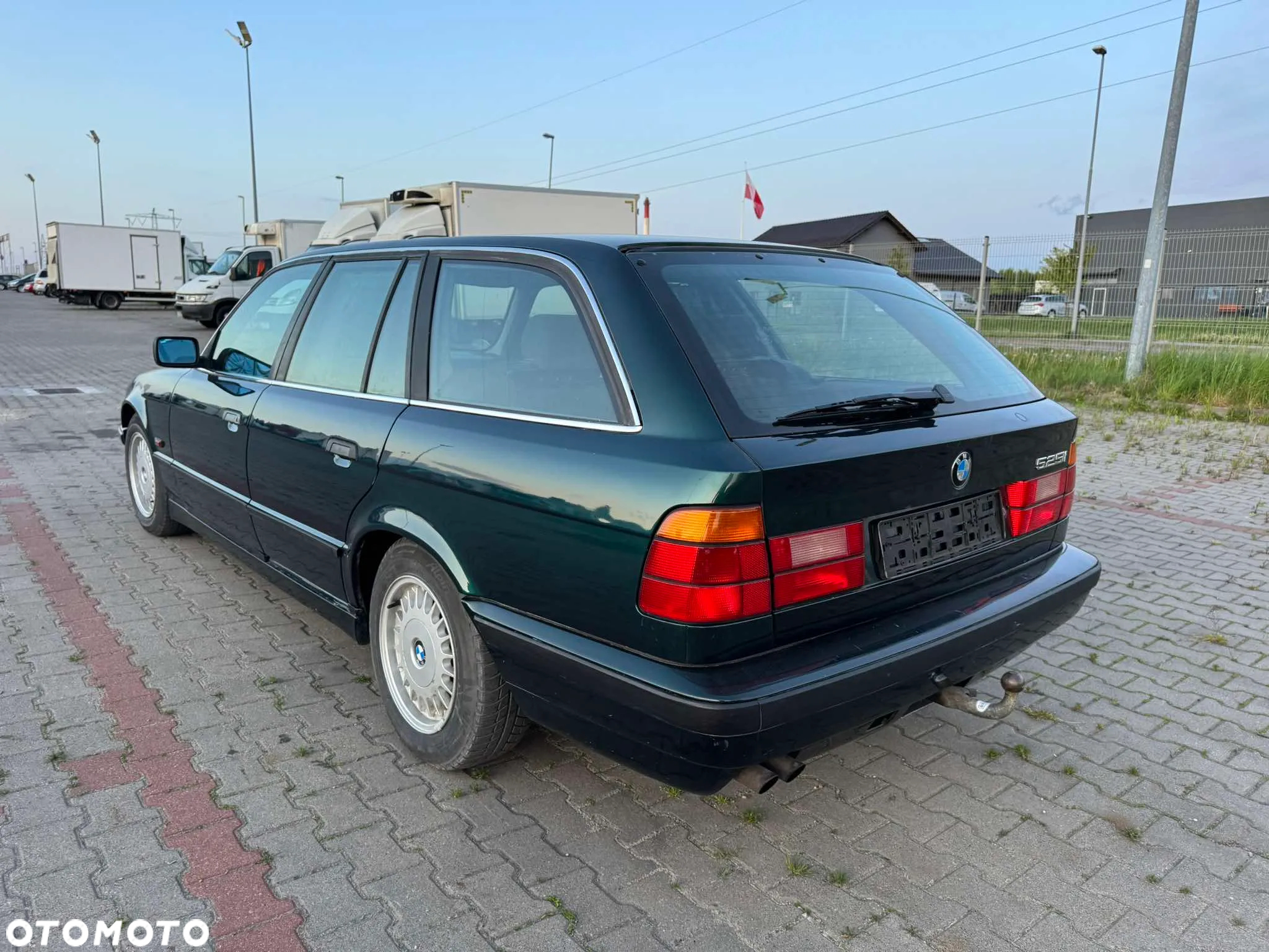 BMW Seria 5 525i Touring - 6