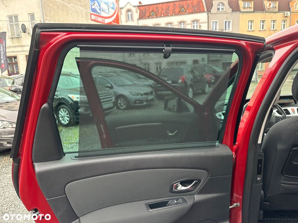 Renault Scenic TCe 130 Dynamique - 19